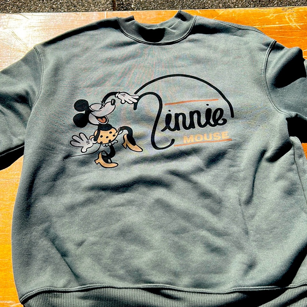Minnie Mouse Crew Neck